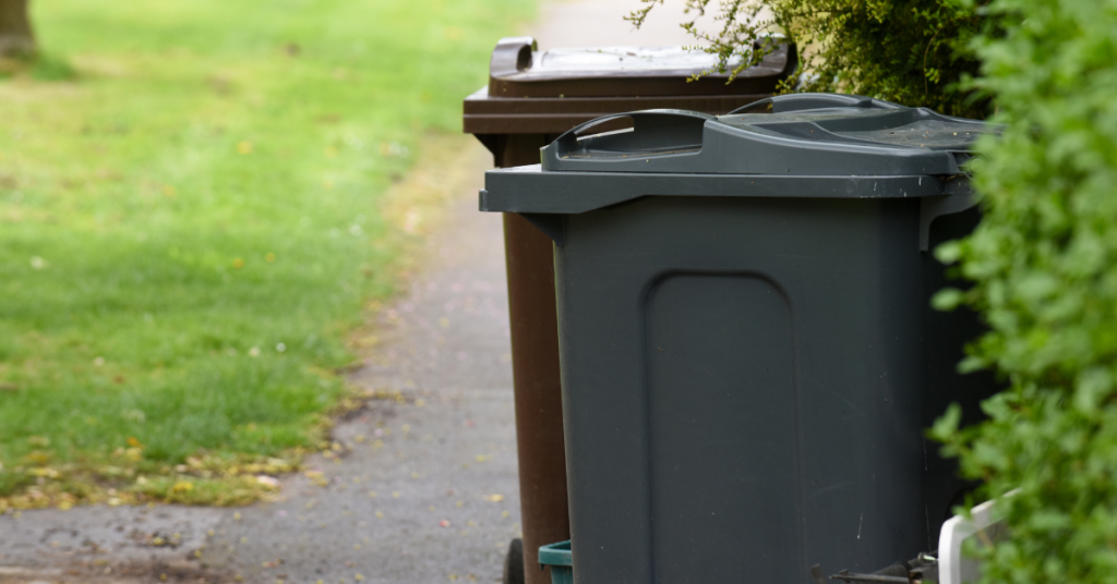 Reduce Garbage Can Odors | Mountz Disposal